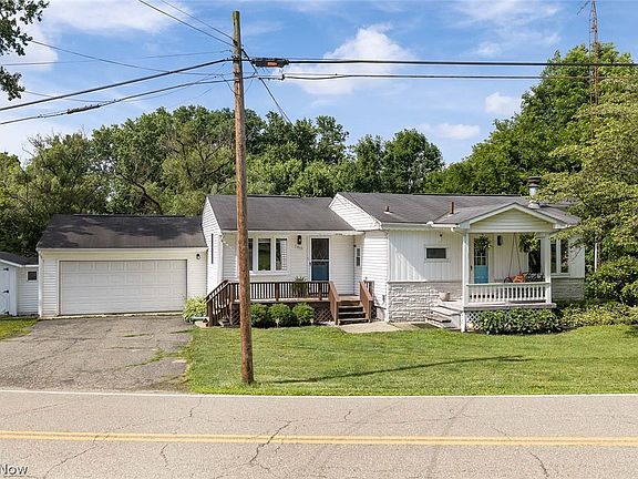 3rd image of 4631 Crystal Lake Ave NW