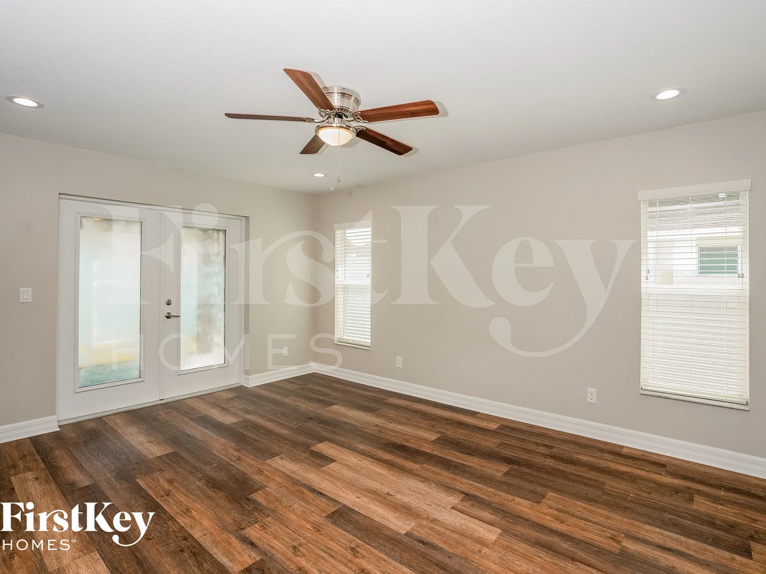 3 bed, 2.0 bath, 1706 sqft, $3,175 — Photo 3