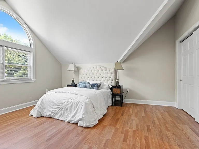 111 Alban St #5 — Photo 6