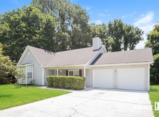 1320 Burning Bush Dr, Loganville, GA 30052