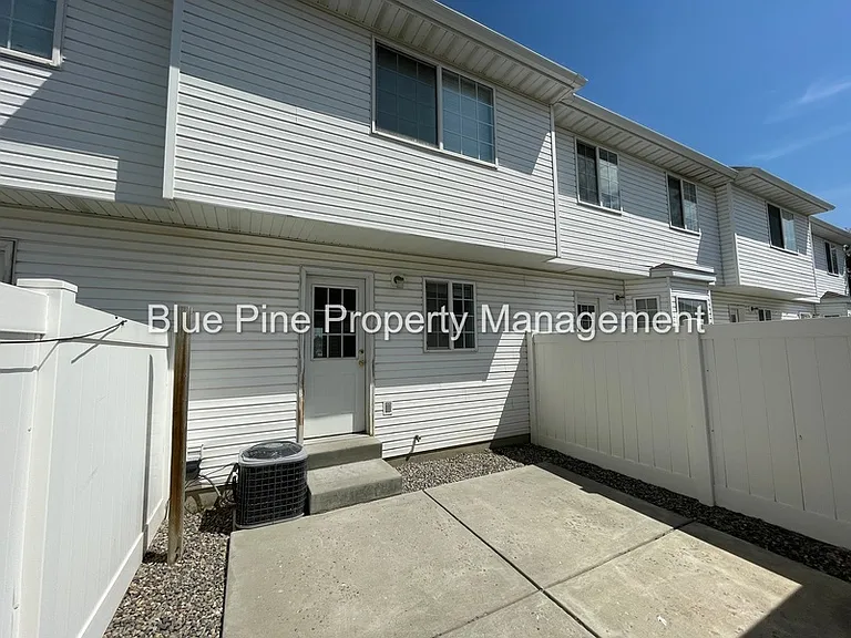 217 Georgetown Dr #1 — Photo 13