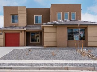 6 Wirecrest Ln #A, Santa Fe, NM 87508
