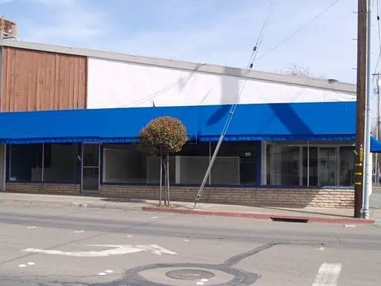 190 S Main St photo 1