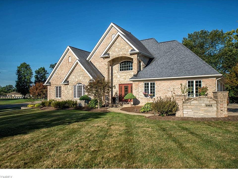 1st image of 2968 Ironwood Dr