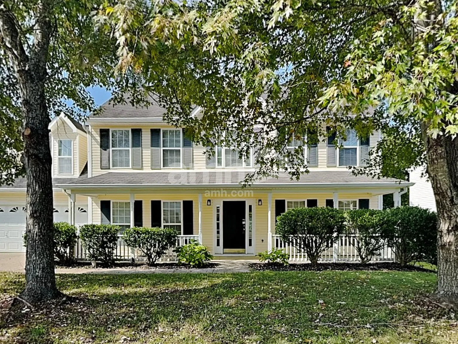 4 bed, 2.5 bath, 2287 sqft, $2,495 — Photo 1