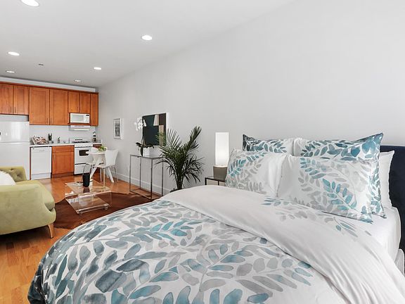 5th image of 574 Natoma St APT 302