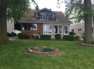 11940 N Main St, Whitmore Lake, MI 48189