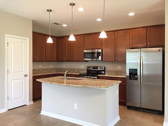 3rd image of 409 Southwood Way #16-D
