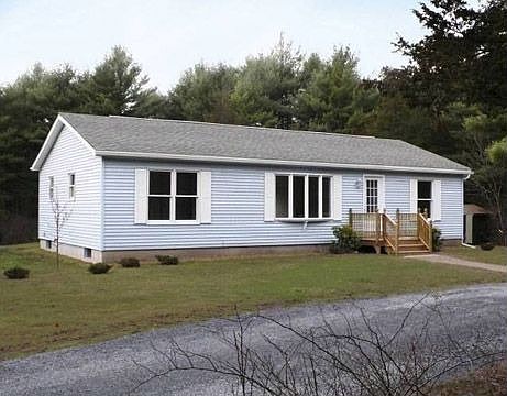 Front from crescent driveway