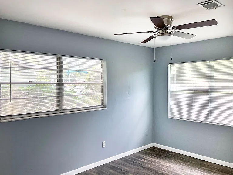 3504 NW 51st Ave — Photo 14