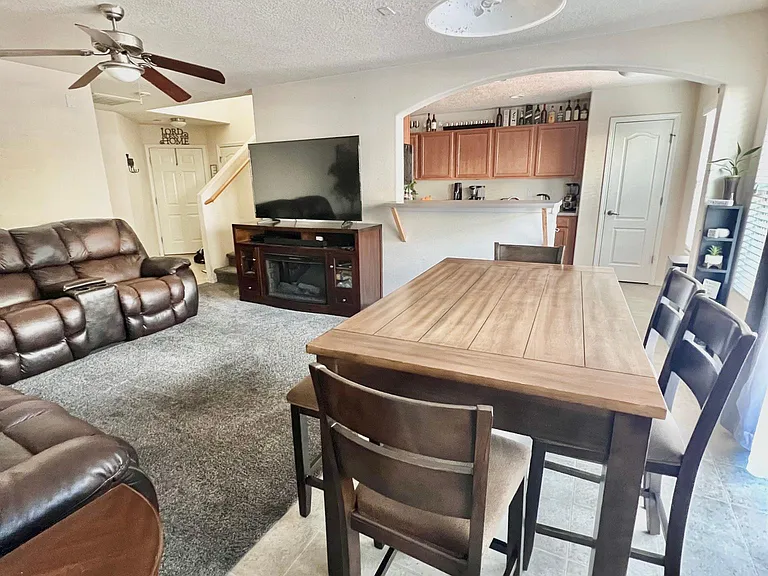 10919 Fort Point Ln NE — Photo 9
