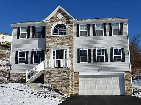 216 Country Barn Rd W, Houston, PA 15342