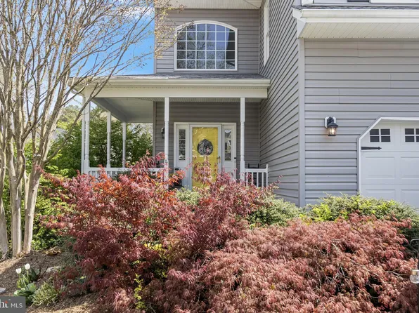 23274 Willow Creek Ln, California, MD 20619