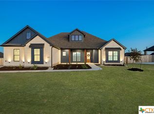 7933 Rock Crest Dr, Temple, TX 76502