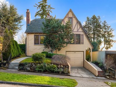 209 NE 82nd Street, Seattle, WA, 98115
