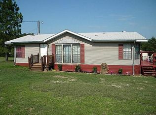 2401 Bozoki Rd, Cleburne, TX 76031