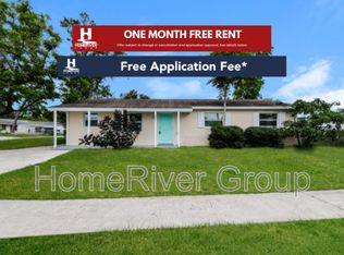 8221 Jacaranda Ave, Seminole, FL 33777
