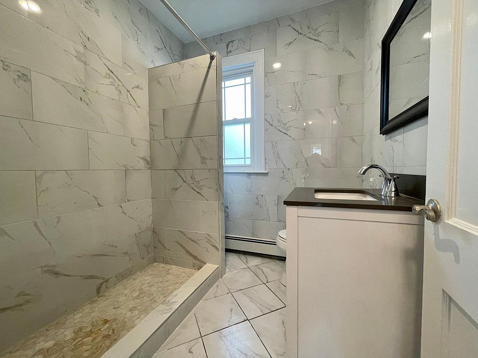1st image of 687 S 5th Ave #2