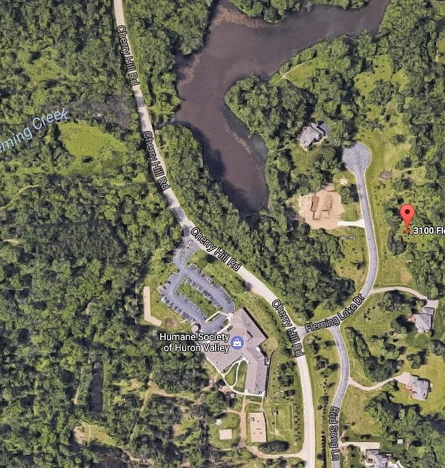 2nd image of 3100 Fleming Lake Dr