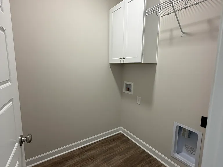 407 Creeks Edge Dr — Photo 12