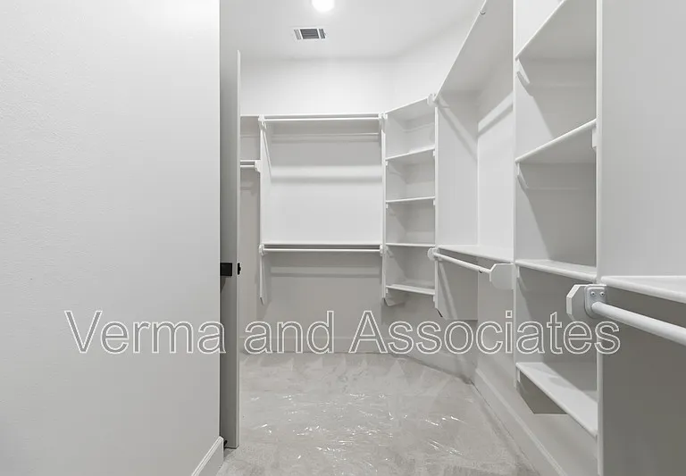 1240 Mammoth St — Photo 28