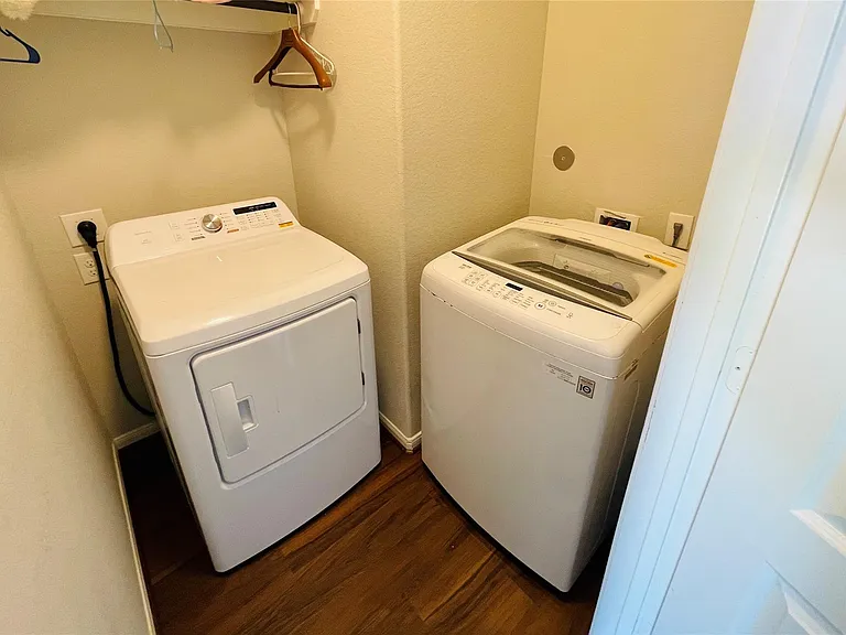 3119 Presley Jane Ct — Photo 20