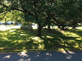 Country Club Rd, York, PA 17403