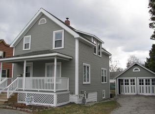 15 Green St, Lewiston, ME 04240