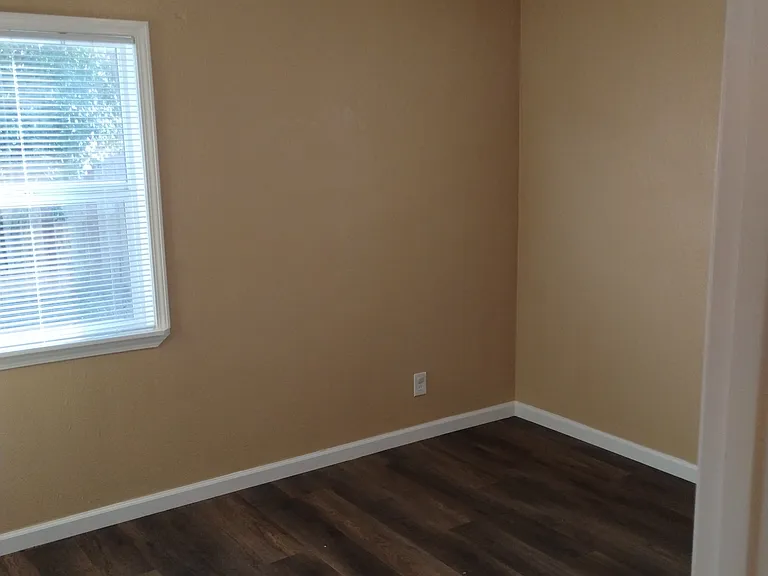 1756 South Ave — Photo 6
