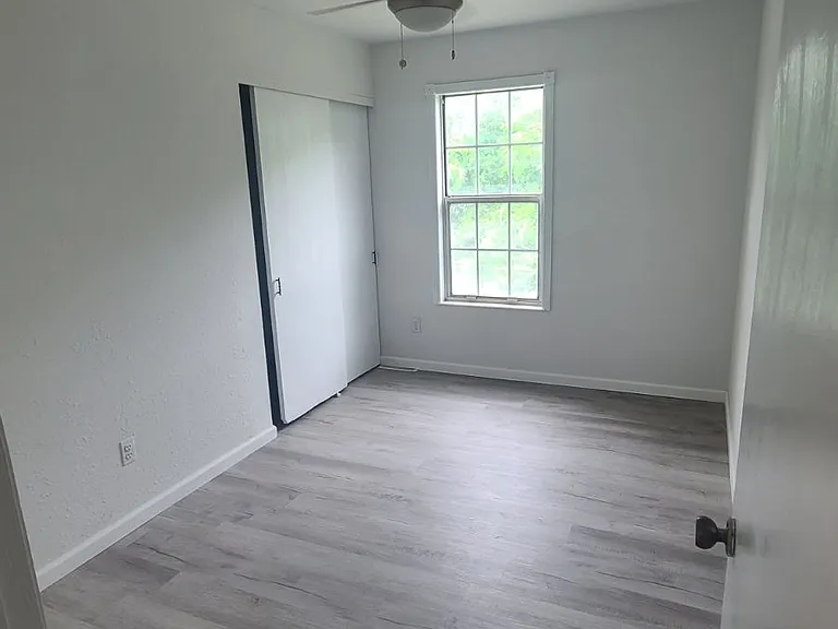 1341 Gordon St — Photo 11