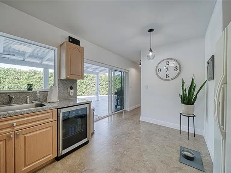10600 SW 80th Ct — Photo 9