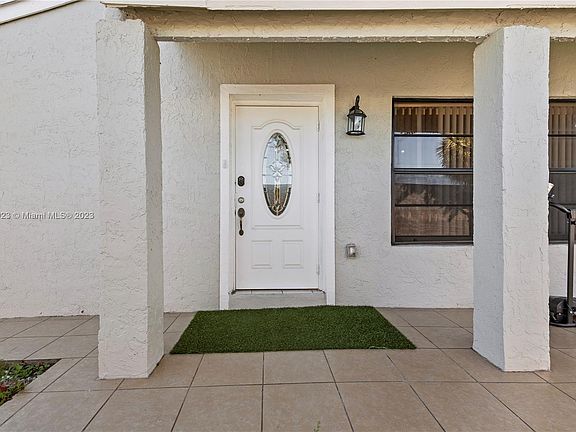 3rd image of 18080 NW 41st Ct