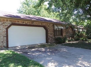 310 N Countryside Ct S, Andover, KS 67002