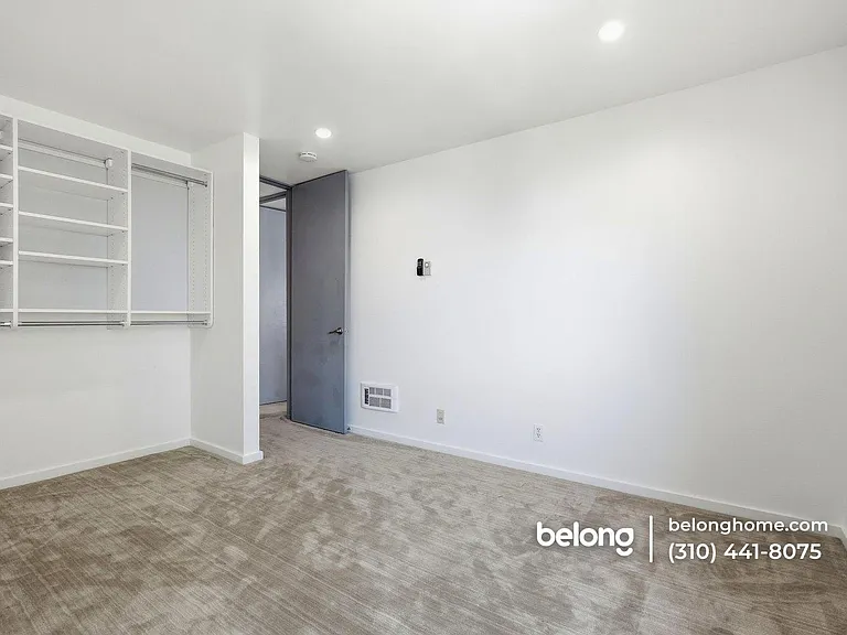 5950 Canterbury Dr #C312 — Photo 13