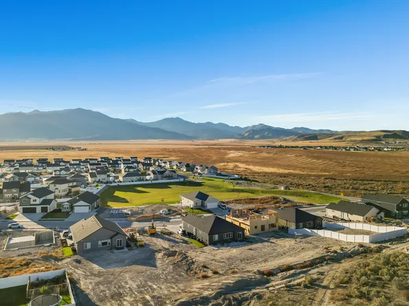 Homes Available Soon, Lone Tree