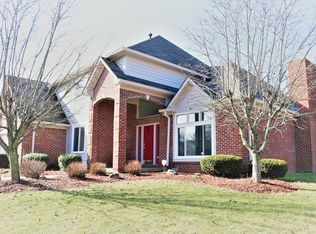 317 Edgewood Pl E, Anderson, IN 46011