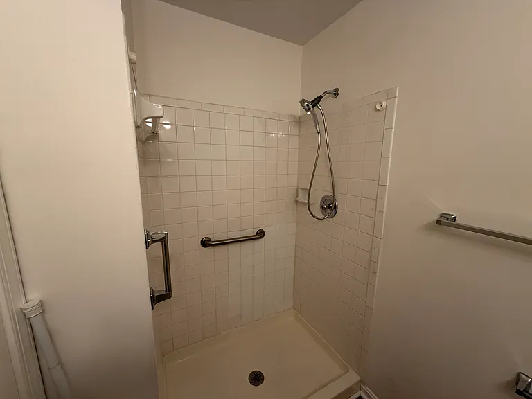 942 Ships Bell Ct — Photo 12