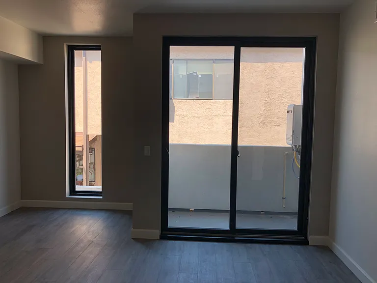 12203 Moorpark St Studio City CA 91604 — Photo 10