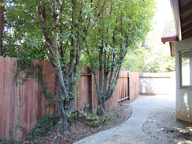 3412 Leland St — Photo 19