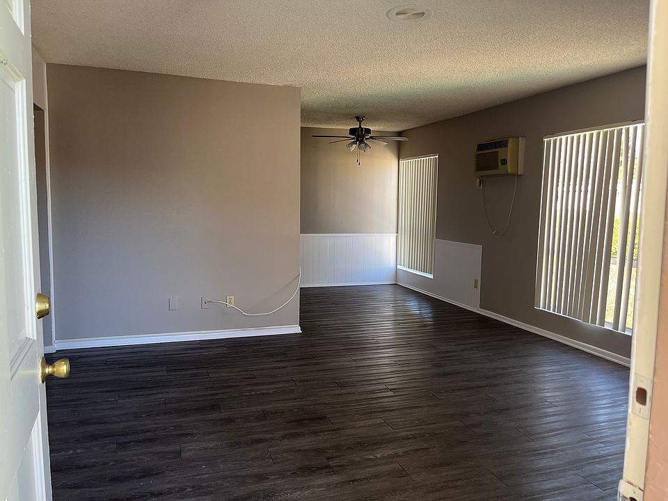 Apt Entry into Livingroom