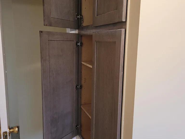 2564 Bethesda Ave — Photo 10