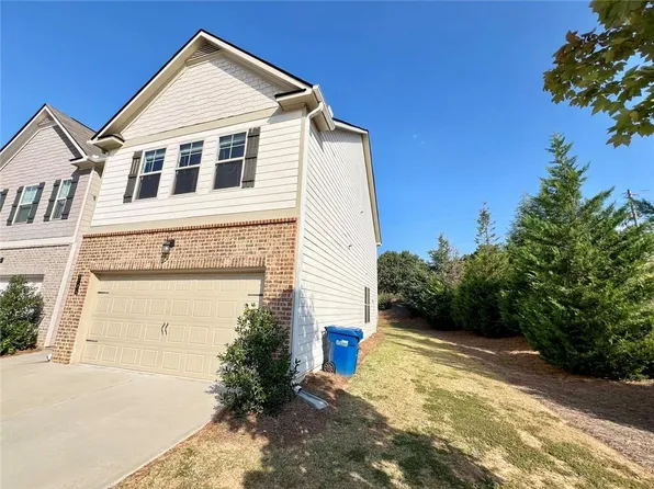 3705 Prospect Point Dr, Oakwood, GA 30566
