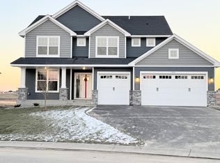 9731 51st St NE, Saint Michael, MN 55376