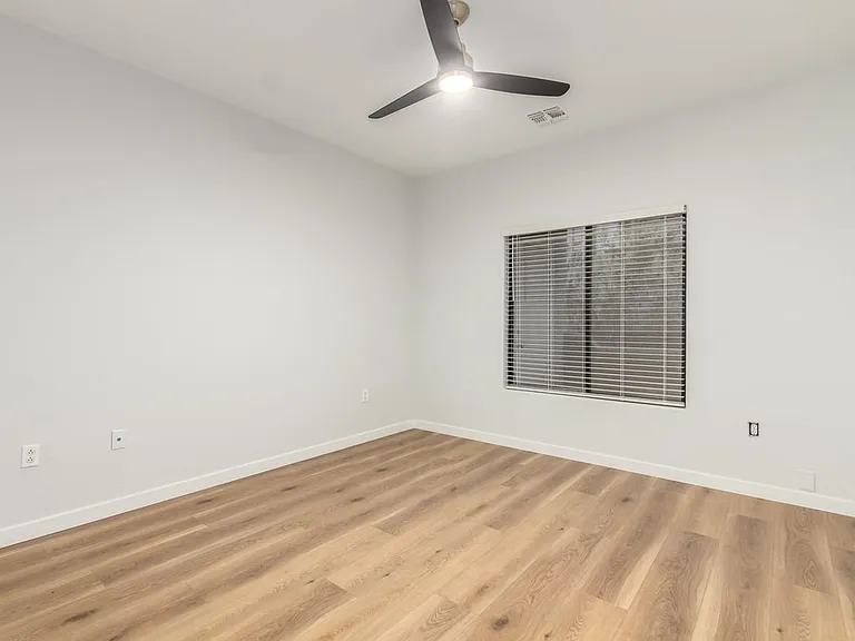 13818 N Saguaro Blvd #202 — Photo 25