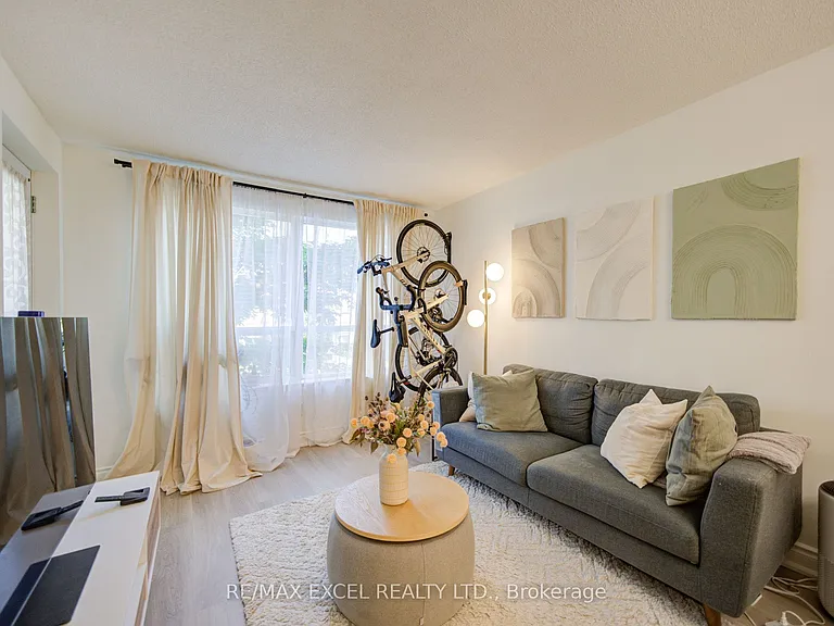 37 Galleria Pkwy #202 — Photo 28