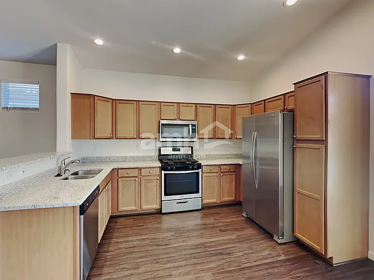 20256 W Tonto St — Photo 3