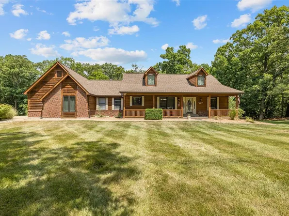 3879 Ridgefield Farms Dr, Defiance, MO 63341