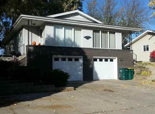 436-438 E Spring St, Waupun, WI 53963