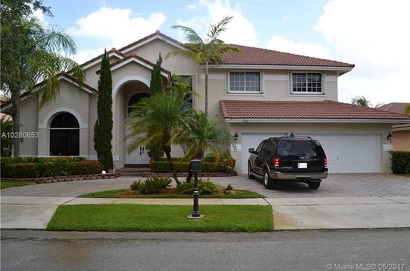 1st image of 17265 SW 13th St
