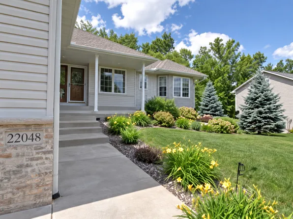 22048 Elston Ave, Forest Lake, MN 55025